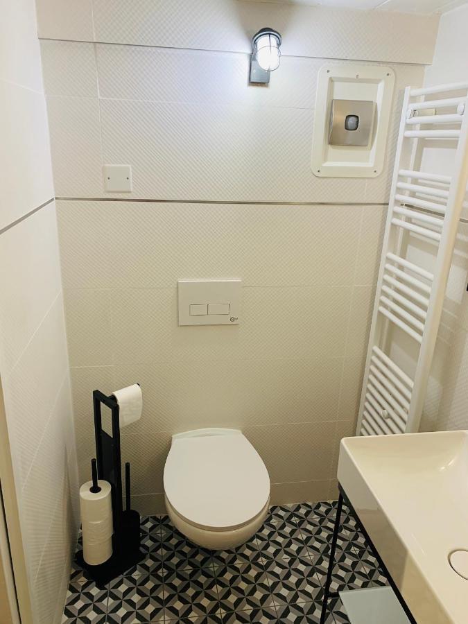 L'Atelier D'Hugla Apartment Bordeaux Bagian luar foto
